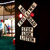 trains_100x100 railroad crossing sign