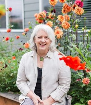 Northwest Flower & Garden Show: Black plants in vogue