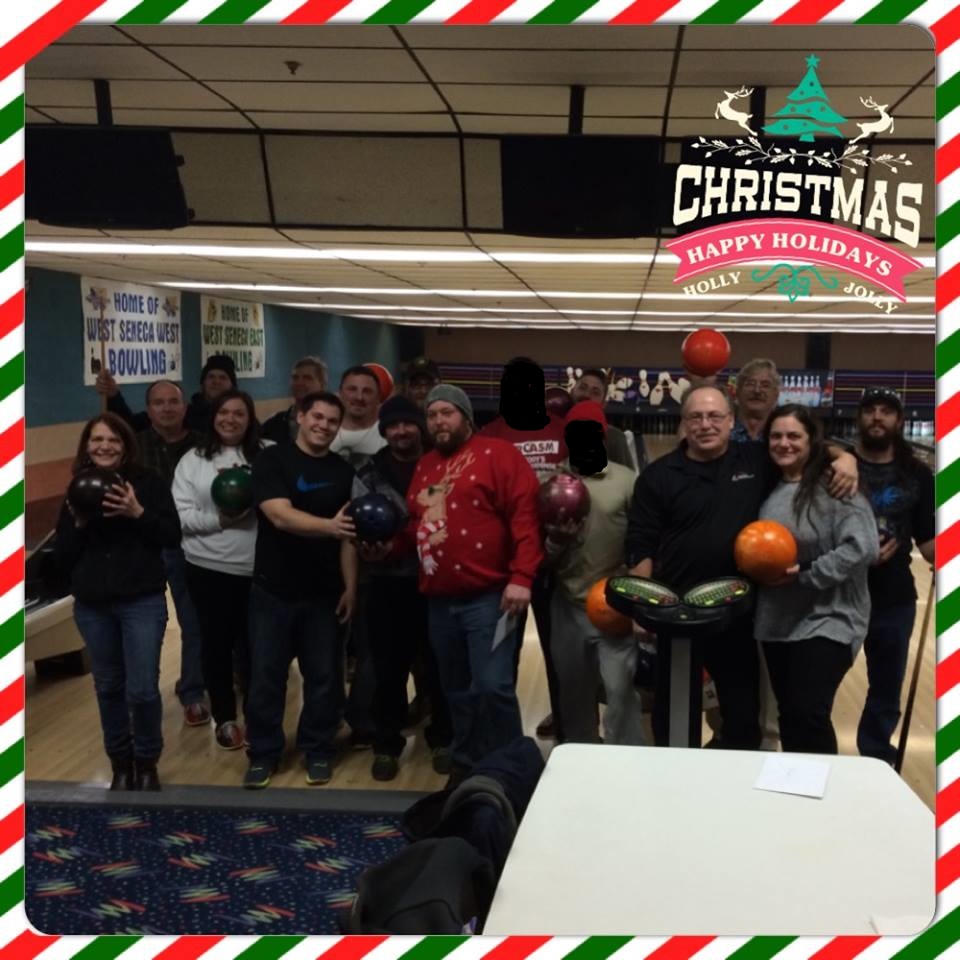NationalOverheadDoor_Xmas National Overhead Door Team