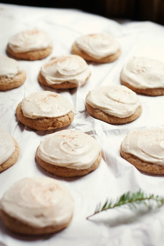 Vegan Eggnog Cookies